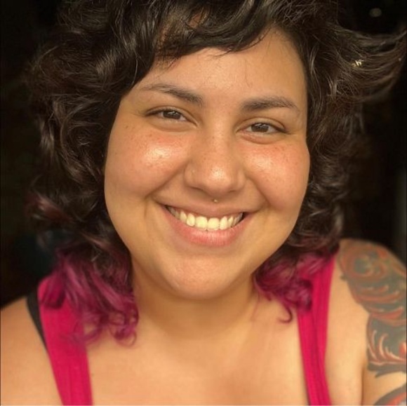 Meet your Posher, María - Picture 1 of 1